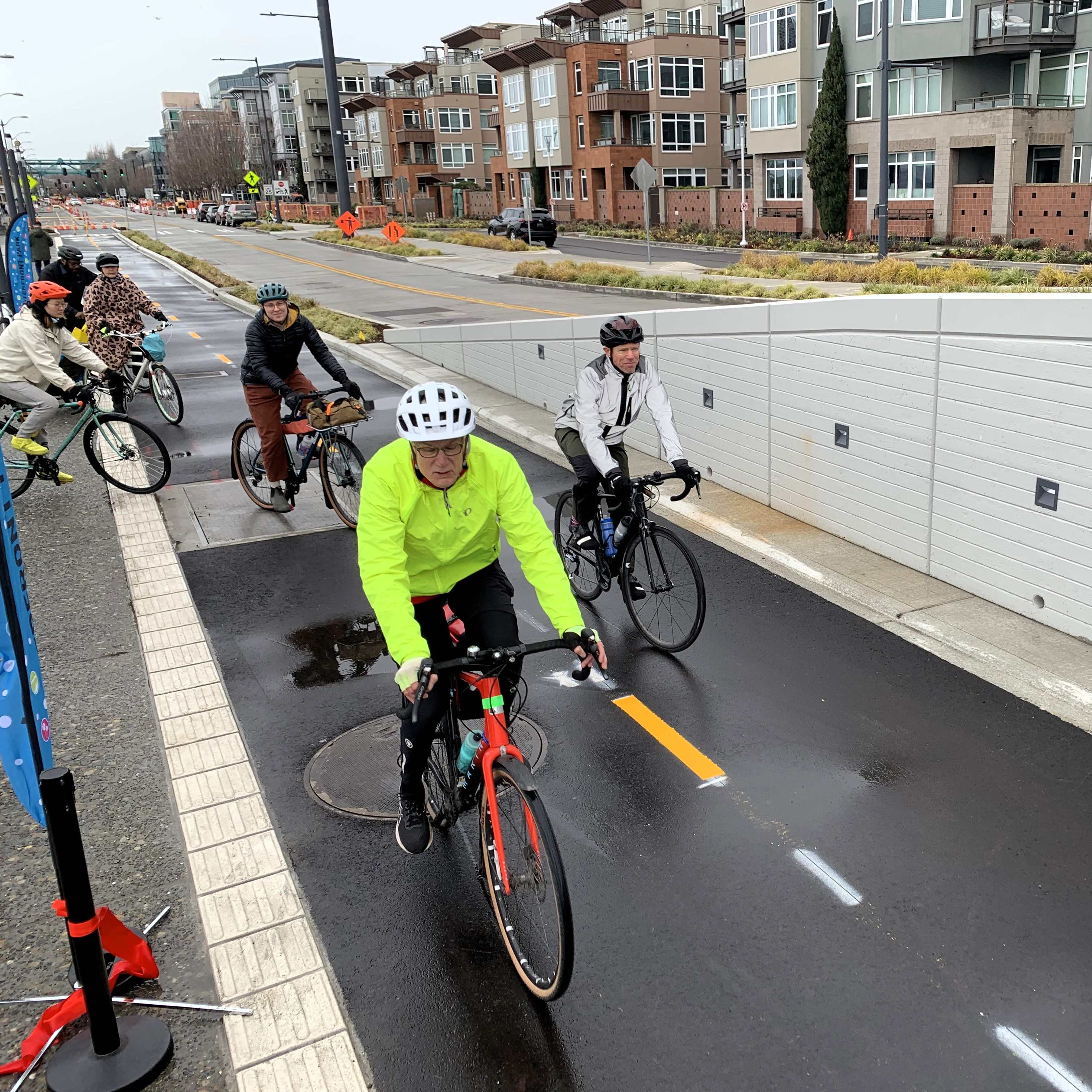 Seattle's Waterfront Connector opened in 2025